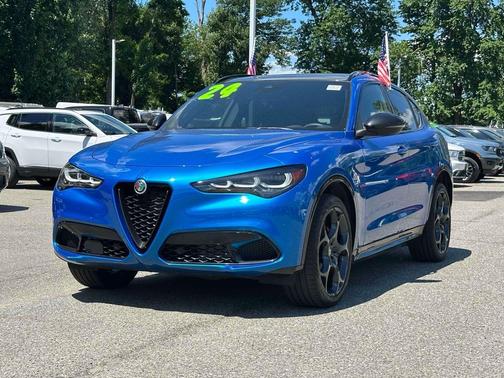 Misano Blue Metallic 2024 Alfa Romeo Stelvio Veloce AWD