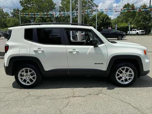 2022 Jeep Renegade Latitude