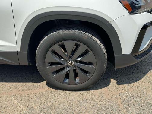2022 Volkswagen Taos 1.5T S