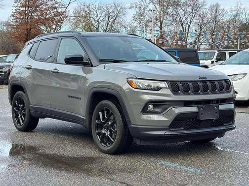 2023 Jeep Compass Latitude