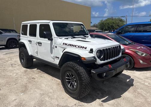 Bright White Clearcoat 2024 Jeep Wrangler Rubicon