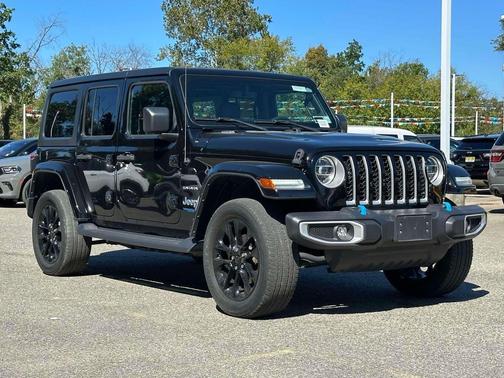2022 Jeep Wrangler Unlimited 4xe Sahara