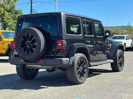 2022 Jeep Wrangler Unlimited 4xe Sahara