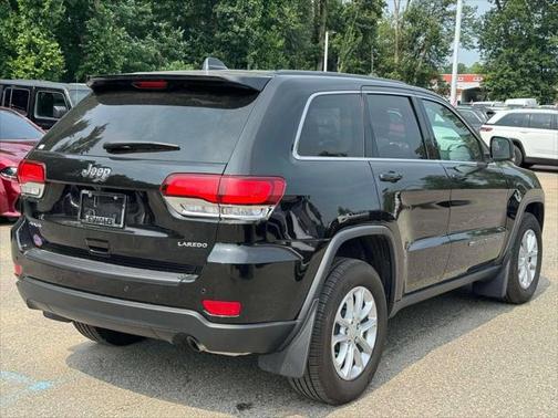 2022 Jeep Grand Cherokee Laredo