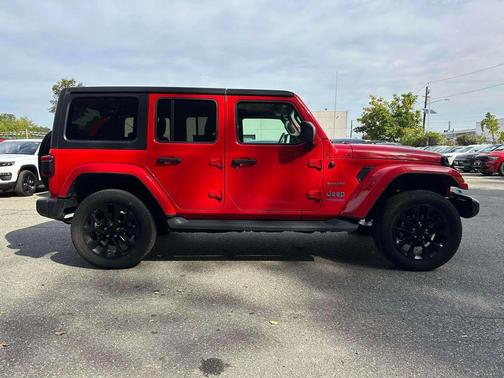 2022 Jeep Wrangler Unlimited 4xe Sahara