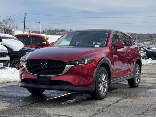 2023 Mazda CX-5 2.5 S Preferred Package