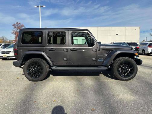 2022 Jeep Wrangler Unlimited 4xe Sahara