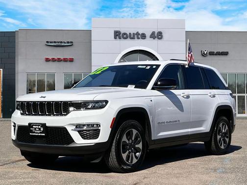 2022 Jeep Grand Cherokee 4xe Base