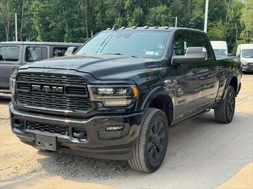 2022 RAM 2500 Limited Crew Cab 4x4 6'4' Box