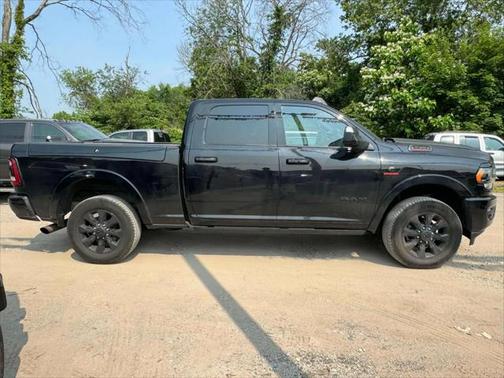 2022 RAM 2500 Limited Crew Cab 4x4 6'4' Box