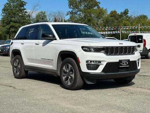 2024 Jeep Grand Cherokee 4xe Base