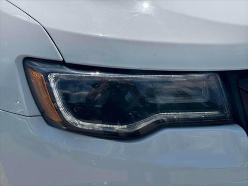 2022 Jeep Grand Cherokee Laredo
