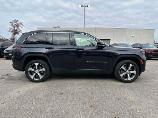 2023 Jeep Grand Cherokee 4xe Base