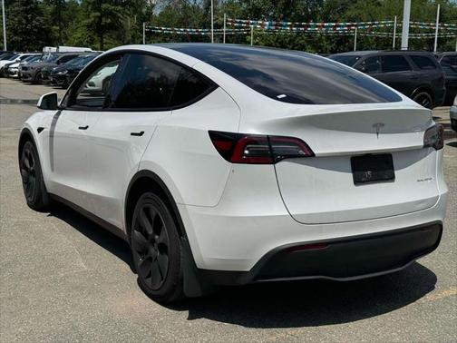 2023 Tesla Model Y Long Range Dual Motor All-Wheel Drive