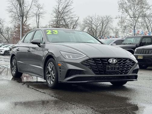 2023 Hyundai SONATA SEL