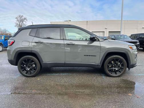 2023 Jeep Compass Latitude