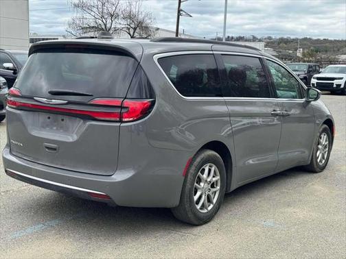 2021 Chrysler Pacifica Touring