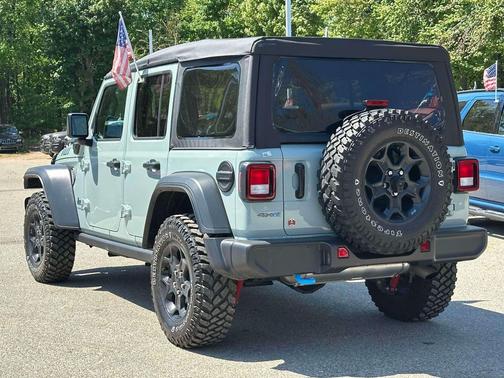 Earl Clearcoat 2023 Jeep Wrangler 4xe Base