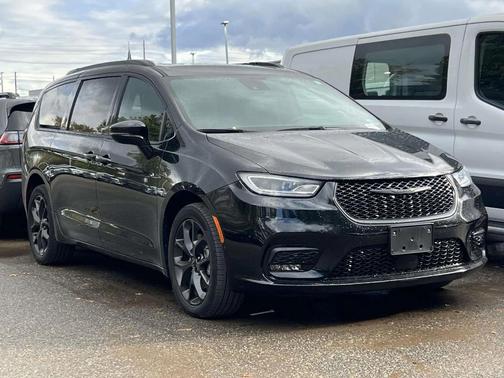 2022 Chrysler Pacifica Limited