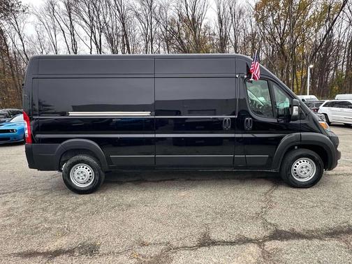 2025 RAM ProMaster 2500 Tradesman