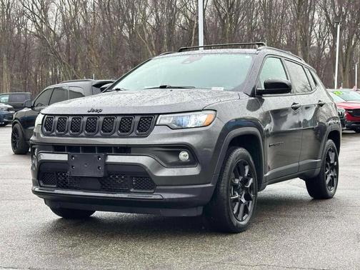 2023 Jeep Compass Latitude