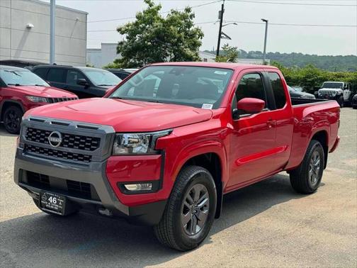 2025 Nissan Frontier SV