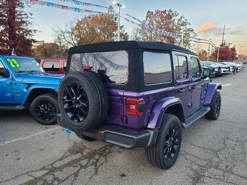 2023 Jeep Wrangler 4xe Sahara