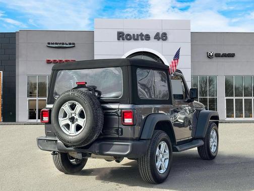 2022 Jeep Wrangler Sport S