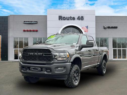 2024 RAM 2500 Tradesman Crew Cab 4x4 6'4' Box