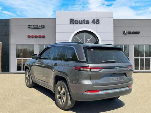 2023 Jeep Grand Cherokee 4xe Base