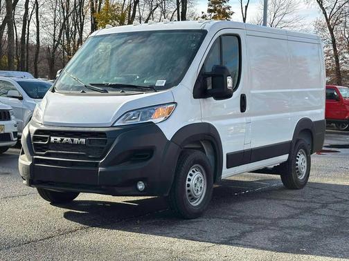 2025 RAM ProMaster 1500 Low Roof