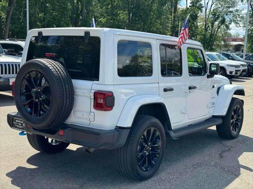 2022 Jeep Wrangler Unlimited 4xe Sahara