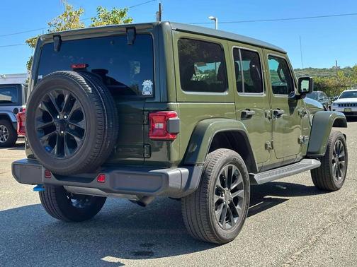 2022 Jeep Wrangler Unlimited 4xe Sahara
