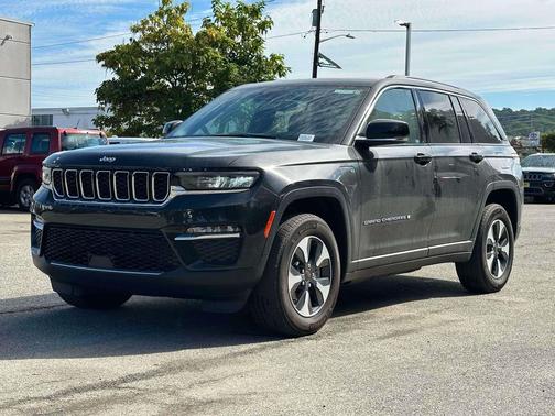 2023 Jeep Grand Cherokee 4xe Base