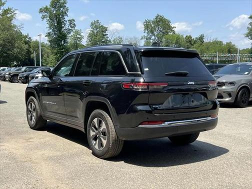 2023 Jeep Grand Cherokee 4xe Base