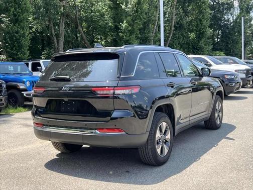 2023 Jeep Grand Cherokee 4xe Base