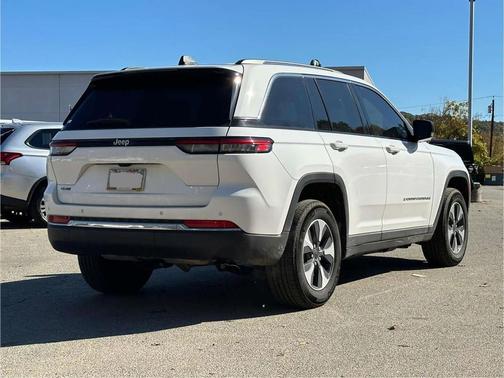 2023 Jeep Grand Cherokee 4xe Base