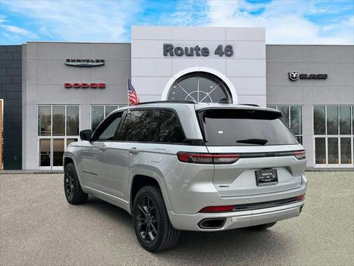 2024 Jeep Grand Cherokee 4xe Anniversary Edition