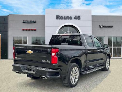 2022 Chevrolet Silverado 1500 High Country