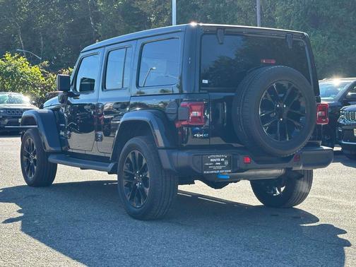 2022 Jeep Wrangler Unlimited 4xe Sahara