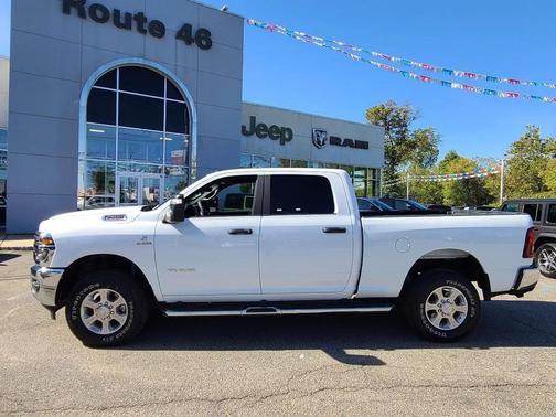 2025 RAM 2500 Big Horn Crew Cab 4x4 6'4' Box