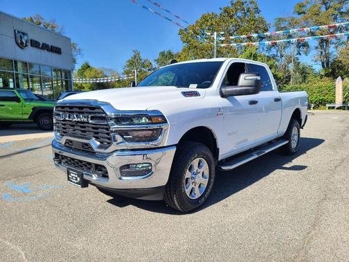 2025 RAM 2500 Big Horn Crew Cab 4x4 6'4' Box
