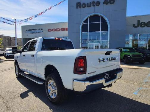 2025 RAM 2500 Big Horn Crew Cab 4x4 6'4' Box