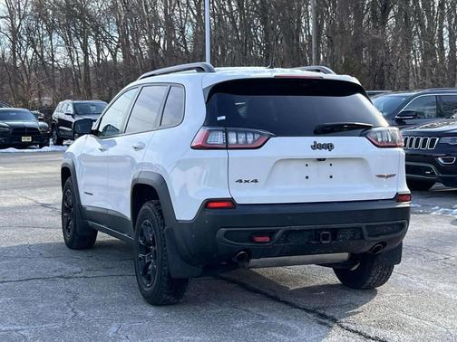 2021 Jeep Cherokee Trailhawk
