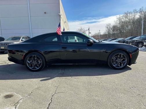2025 Dodge Charger Daytona R/T