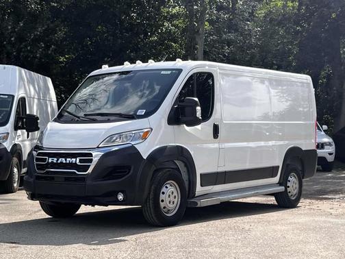 2023 RAM ProMaster 2500 Base