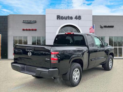 2025 Nissan Frontier S