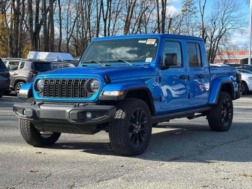 2024 Jeep Gladiator Nighthawk 4x4