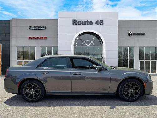 2016 Chrysler 300 S