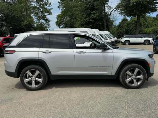 2022 Jeep Grand Cherokee Limited X